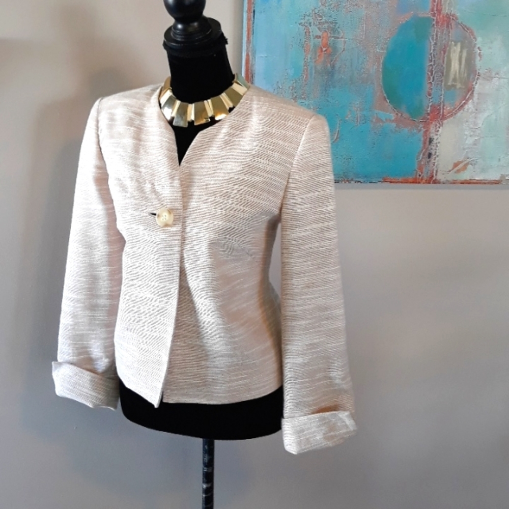 Calvin Klein/Single Button Front Cropped Blazer - image 2